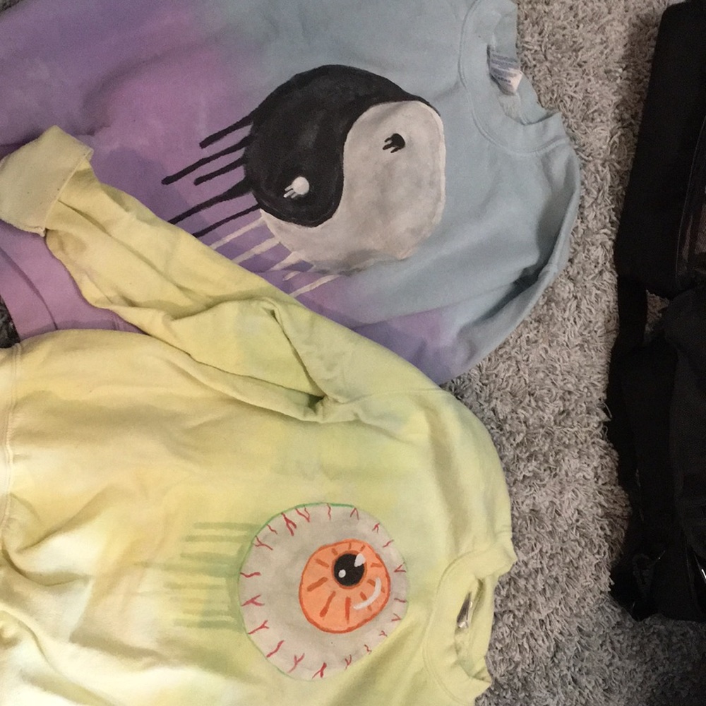 Yin Yang & eyeball crew necks